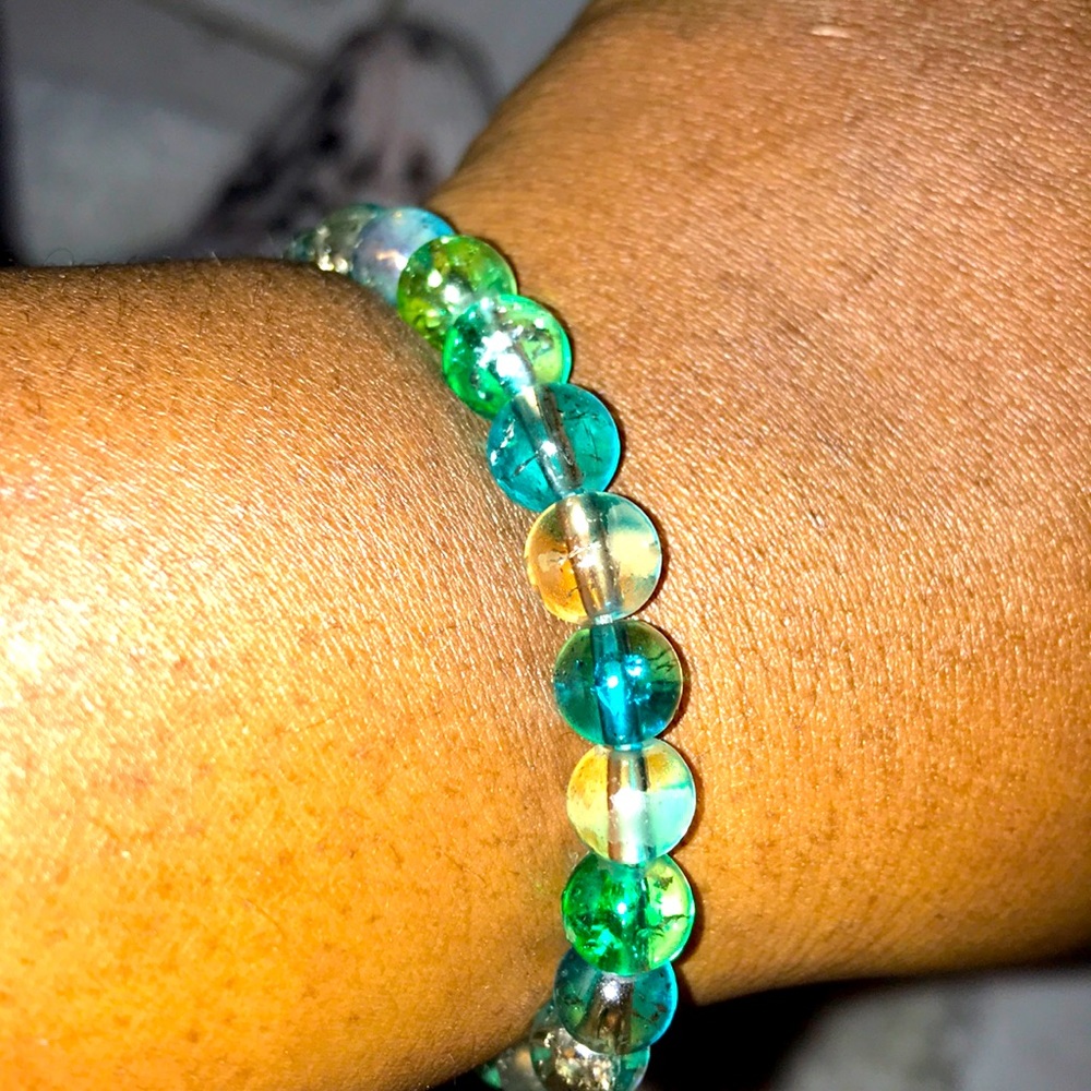 I’m selling beads 🥰